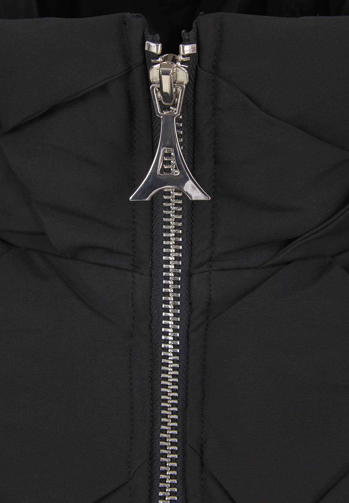 woven-interlock-puffer-jacket-black-1