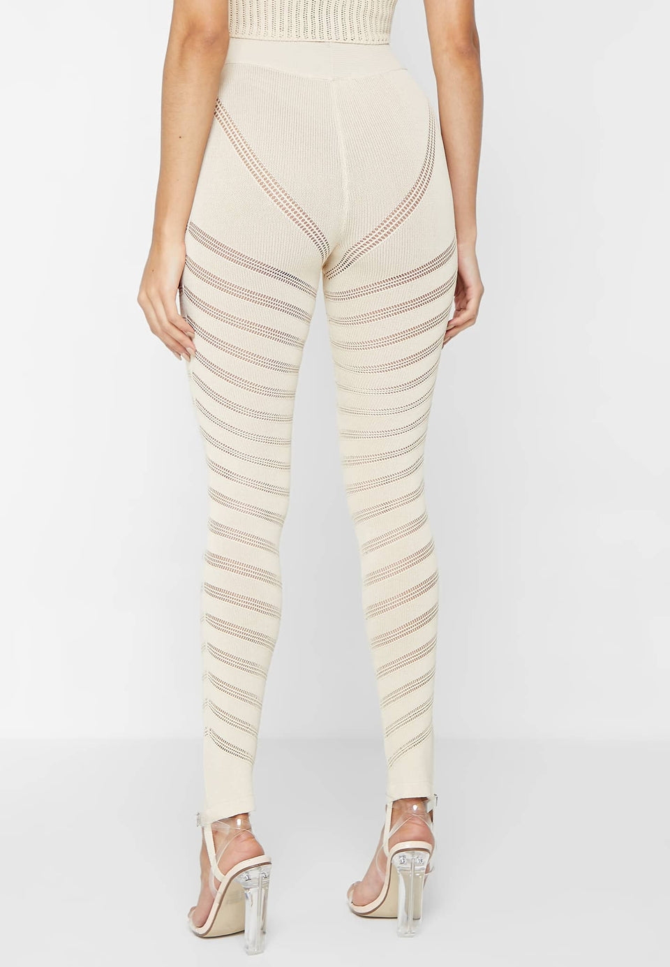 high-waisted-knitted-spiral-contour-leggings-beige