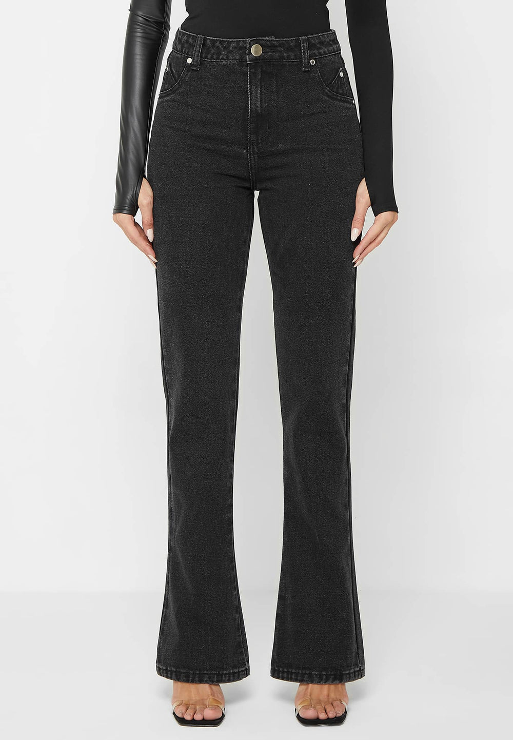 mid-rise-flared-jeans-black